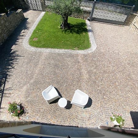 Vela Di Soleville Camere Con E Senza Vista Lago Con Ristorante & Pizzeria Sale Marasino Zewnętrze zdjęcie