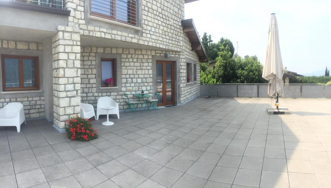 Vela Di Soleville Camere Con E Senza Vista Lago Con Ristorante & Pizzeria Sale Marasino Zewnętrze zdjęcie
