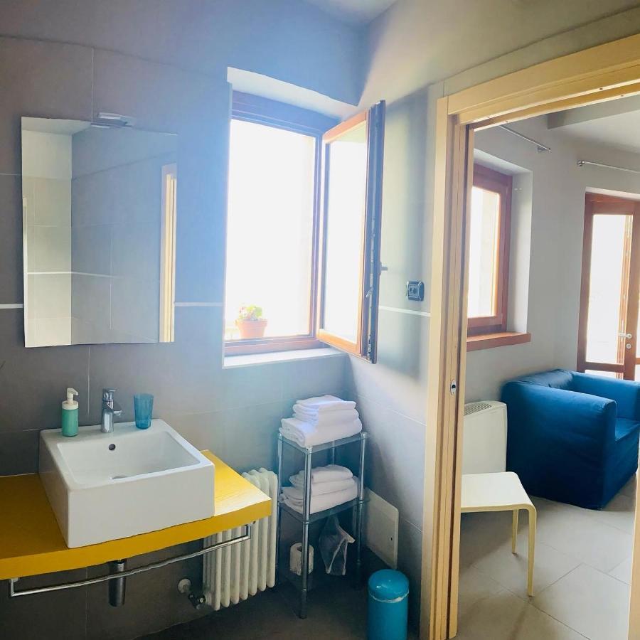 Vela Di Soleville Camere Con E Senza Vista Lago Con Ristorante & Pizzeria Sale Marasino Zewnętrze zdjęcie