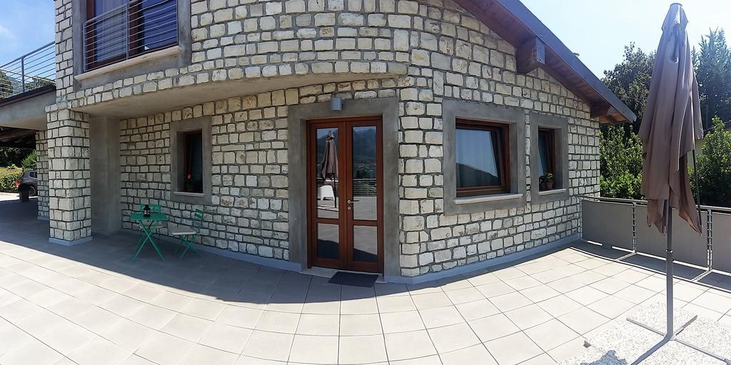 Vela Di Soleville Camere Con E Senza Vista Lago Con Ristorante & Pizzeria Sale Marasino Zewnętrze zdjęcie